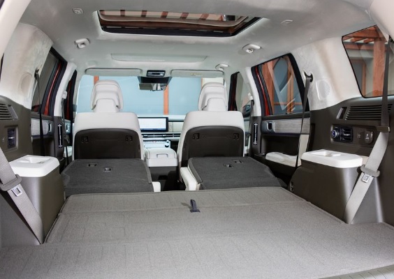 Hyundai Santa Fe Hybrid 2024 chốt giá từ 705 - 838 triệu VNĐ